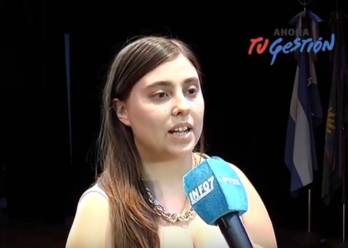 Conferencia de prensa de la directora de Juventud, Martina Alí
