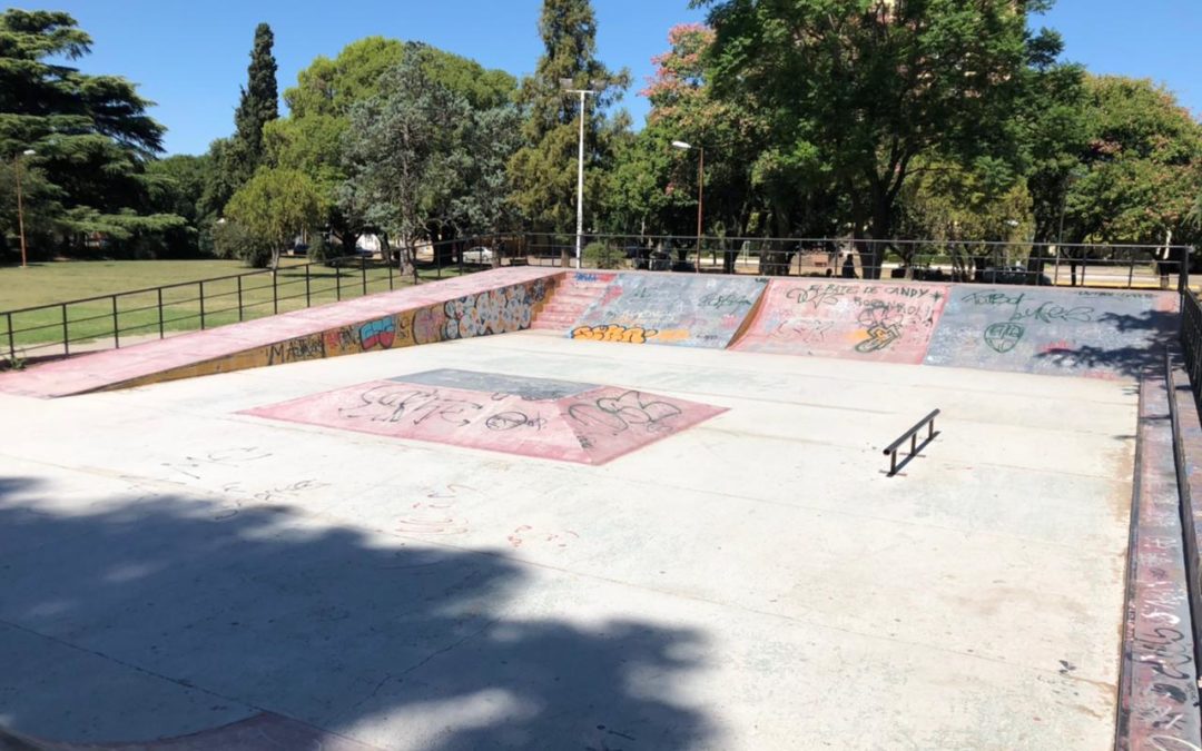 Plaza General Paz: puesta en valor de la pista de skate