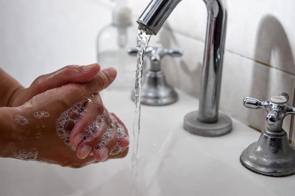 Por qué es importante lavarse las manos