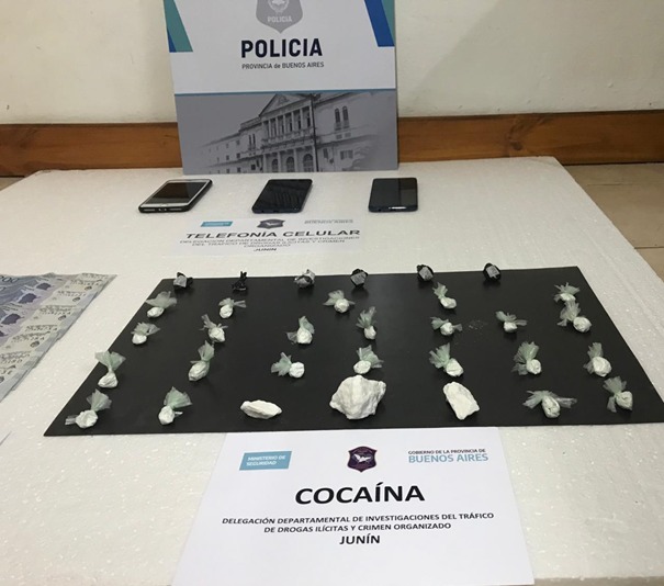 Detenidos por venta de estupefacientes en Chacabuco