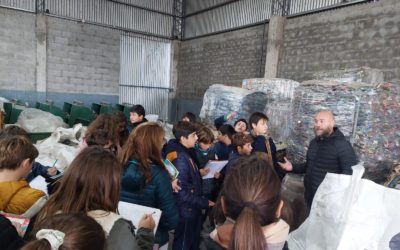 Medio Ambiente: el Colegio Madrigal visitó la Planta de Reciclado