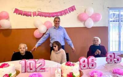 Golía presentes en el cumpleaños de tres amigas