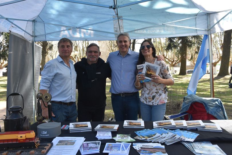 Hay que continuar trabajando en la construcción de una identidad turística propia», dijo Ferreyraolía  Adjuntos