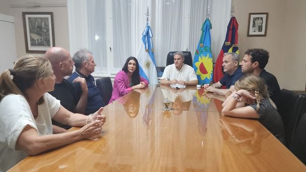 Inés Arrondo está en Chacabuco brindando una clínica de hockey