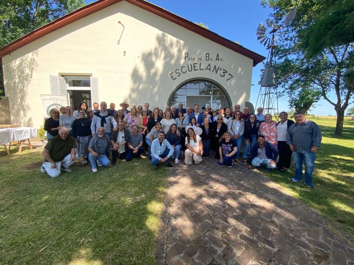 Golía encabezó la celebración del 10° Aniversario de la creación del CEA N°29 de Rawson, y la reinauguración de un edificio propio para la institución