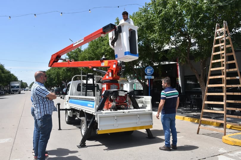 Golía, recuperó un vehículo y un elevador hidráulico, el cual, la gestión anterior lo dejó roto en forma intencional antes de irse