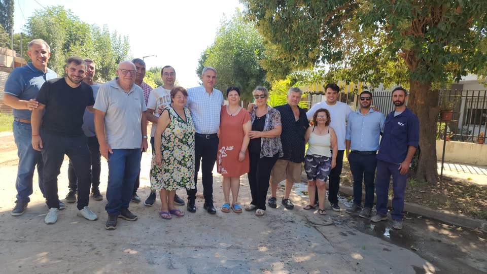 Golía recorrió la obra de pavimentación de dos nuevas cuadras en calle Güemes