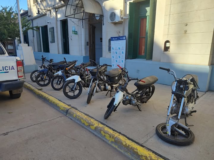 Tras 11 allanamientos, fueron secuestradas 9 motos y se clausuró un taller mecánico