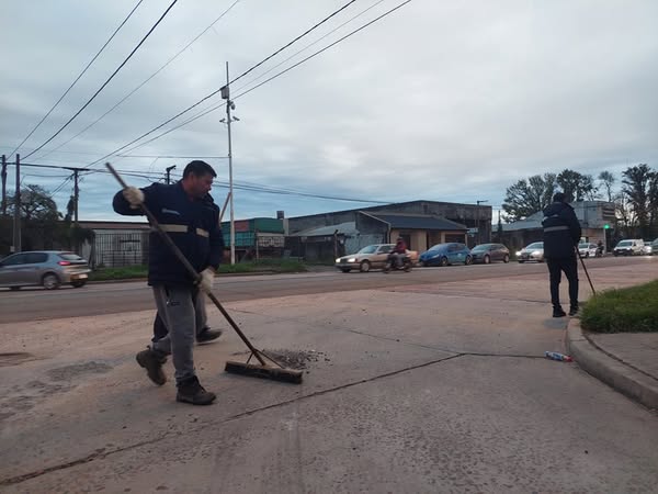 Tras el temporal, intenso trabajo de Servicios Públicos en la ciudad