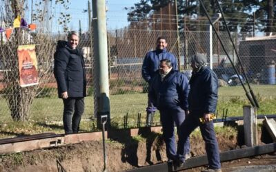 Estamos pavimentando la cuadra número 14 en calle La Rioja
