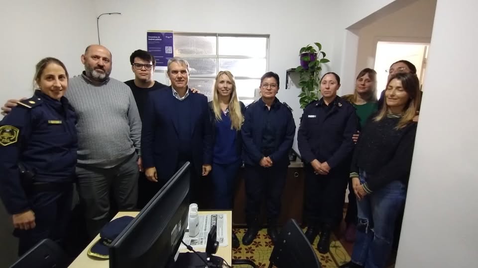 Golía recorrió las nuevas instalaciones de la Comisaría de la Mujer