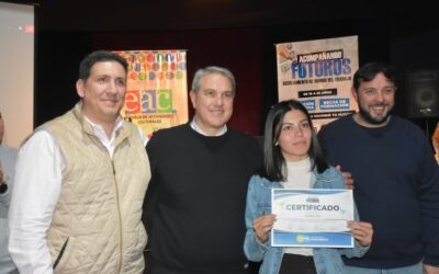 Acompañando Futuros: Golía entregó certificados a quienes participaron del programa