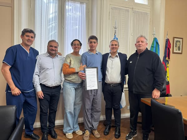 Golía recibió a Francisco Magdalena, campeón mundial de obstáculos en caballo