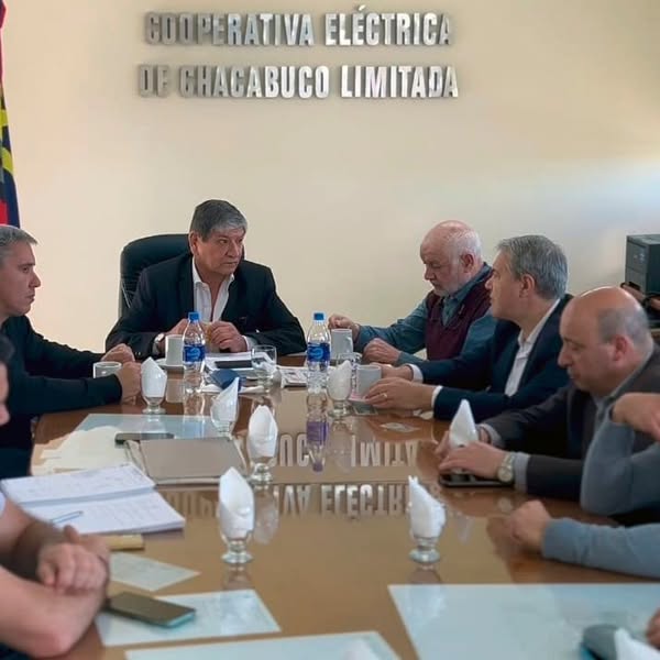 En octubre se colocarán más luminarias LED y se pavimentarán cuatro cuadras en calle Dr. Fernández