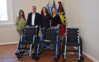 CILSA hizo entrega de tres sillas de ruedas para el Geriátrico del Hospital Municipal