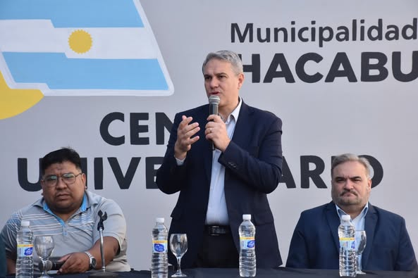 La UBA presentó sus carreras frente a estudiantes de Secundaria de Chacabuco