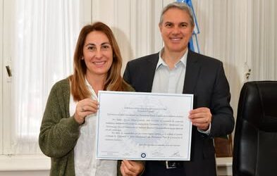El Intendente Municipal entregó títulos de la Diplomatura en Salud Internacional