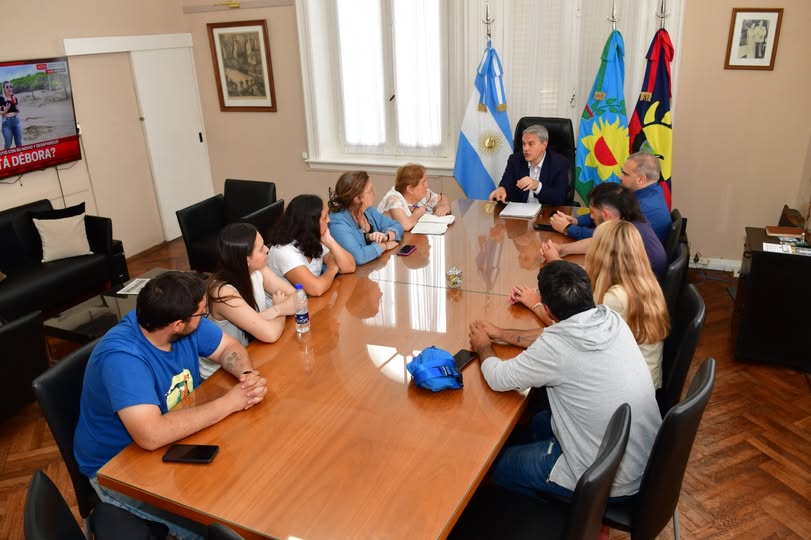Los Consejeros Escolares se reunieron con Golía