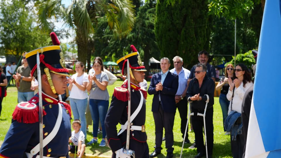 Homenajearon al Granadero Juan Rabuffi en Castilla