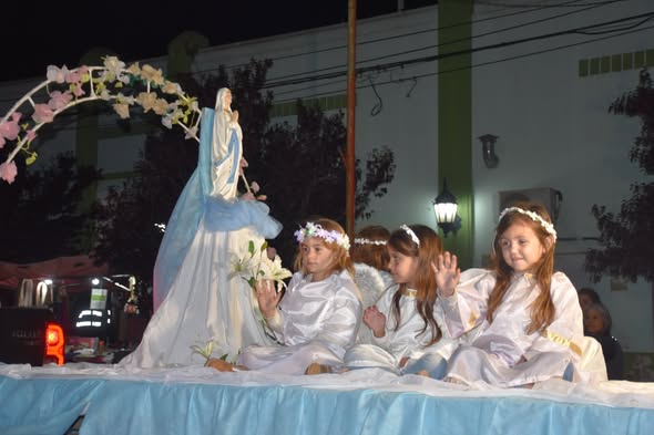 Golía presente en la 41° Fiesta de la Primavera