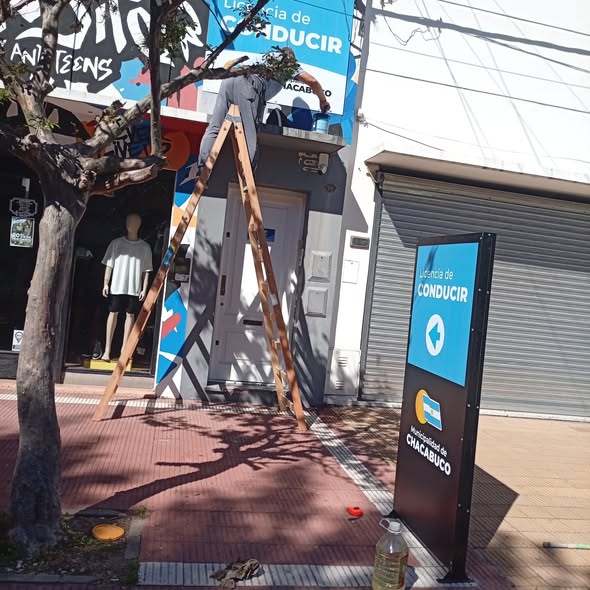 Nueva dirección de la Oficina de Licencias de Conducir