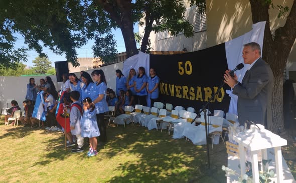 Golía participó del 50° aniversario del Jardín de Infantes N°908 “Haroldo Conti”