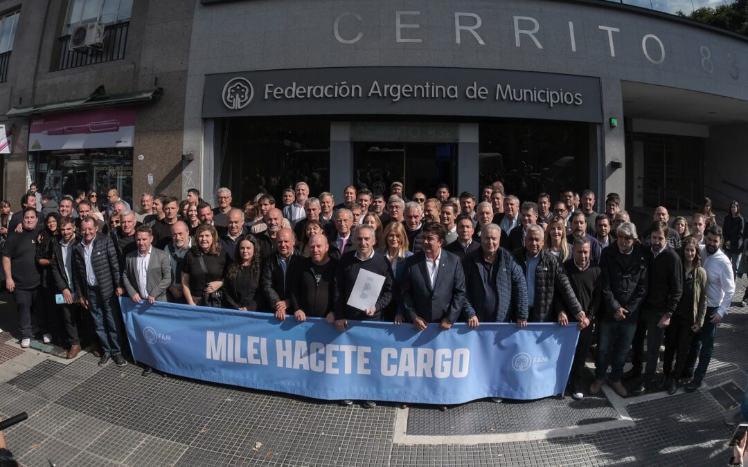 El Gobierno nacional busca descargar la crisis sobre las espaldas de los gobiernos provinciales y municipales