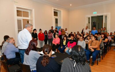 Se firmaron 21 boletos de compraventa de terrenos con gremios y cooperativas de trabajo