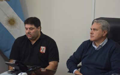 El Intendente Municipal, Darío Golía, encabezó este lunes una conferencia de prensa en donde fue presentada una nueva carrera que se suma a la oferta académica superior de Chacabuco: la Tecnicatura Superior en Maestro Mayor de Obras.