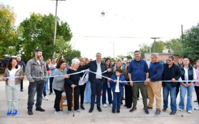 Golía inauguró una nueva cuadra de pavimento en el aliviador vehicular