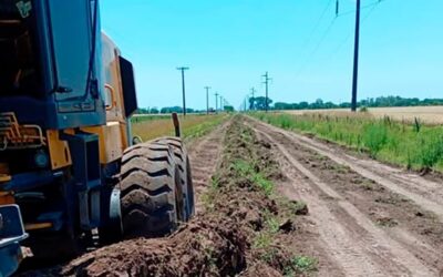 Trabajos en caminos rurales y calles de la ciudad