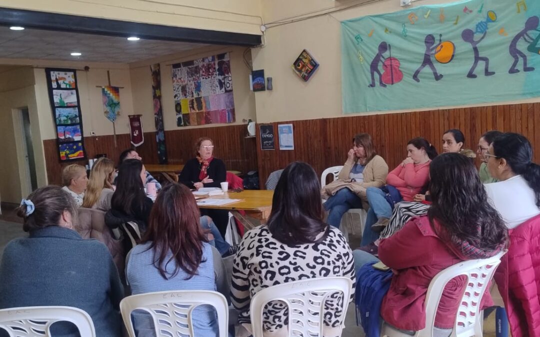 Encuentro entre el Consejo Escolar y las Cooperadoras de Rawson