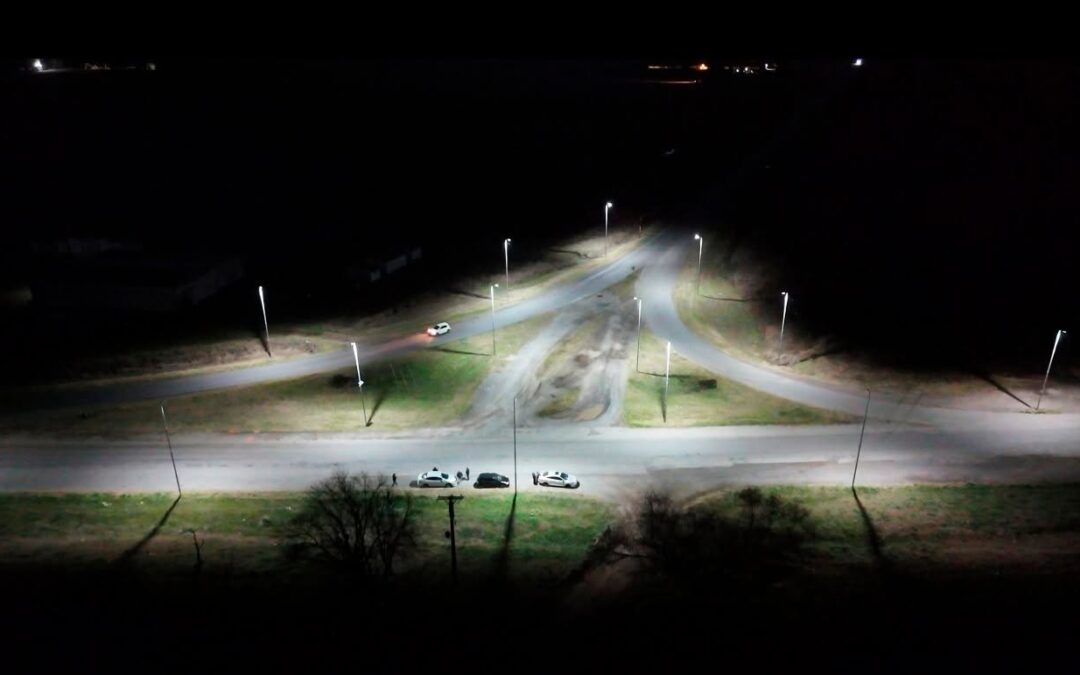 VOLVIÓ LA ILUMINACIÓN EN LA CURVA CANTONI, INTERSECCIÓN DE LAS RUTAS 30 Y 191