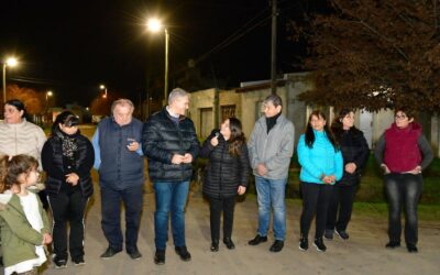 Golía inauguró luminarias LED en el barrio Néstor Kirchner