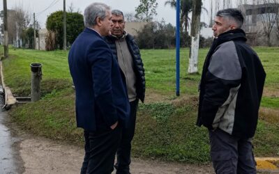 Avanza la limpieza integral de cámaras y desagües pluviales en Chacabuco