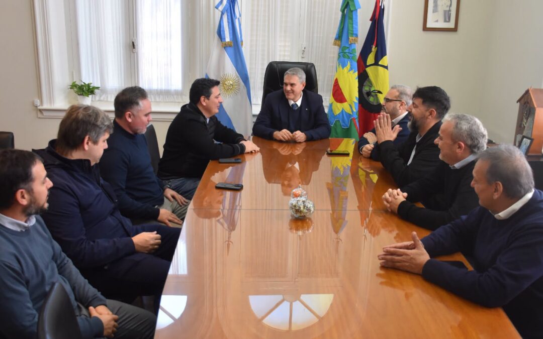 Golía junto al Ministro Marinucci avanzan en la implementación del transporte público en Chacabuco