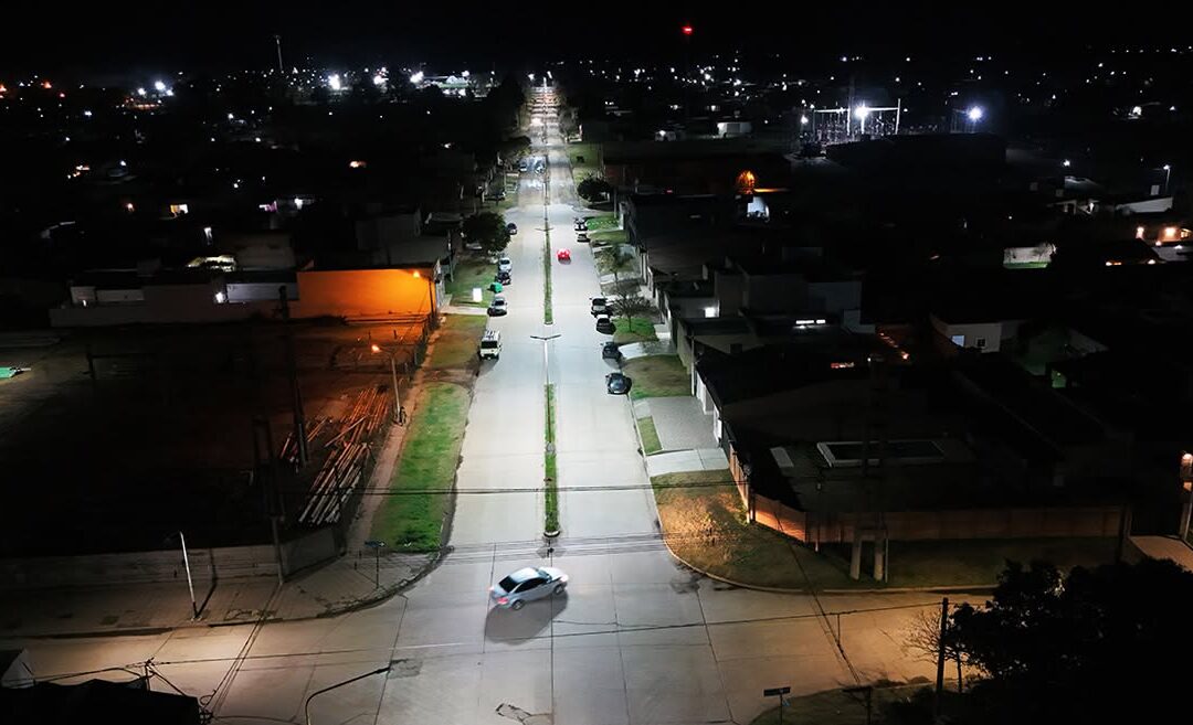 Recambios de luminarias LED en la Avenida Frondizi