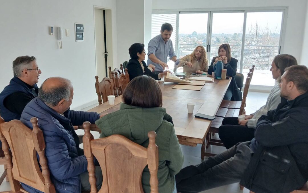 Apertura de Sobres de Licitación para la construcción de 10 viviendas
