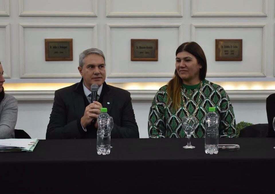 “Mi escritura, mi casa”: Golía encabezó la firma de más de 80 escrituras y bienes de familia