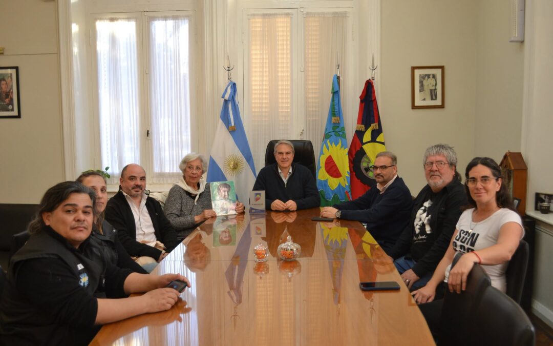 María Adela Antokoletz fue recibida por Golía en su despacho