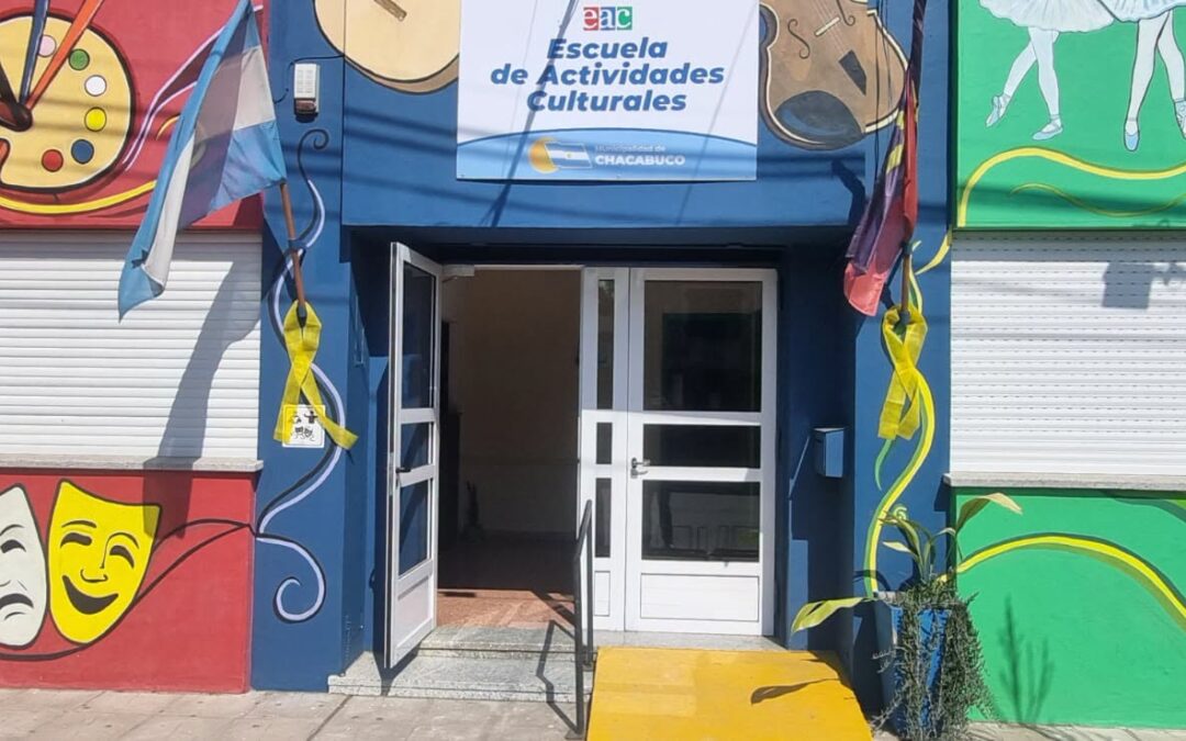 La EAC presenta nuevas propuestas culturales en Chacabuco y Rawson