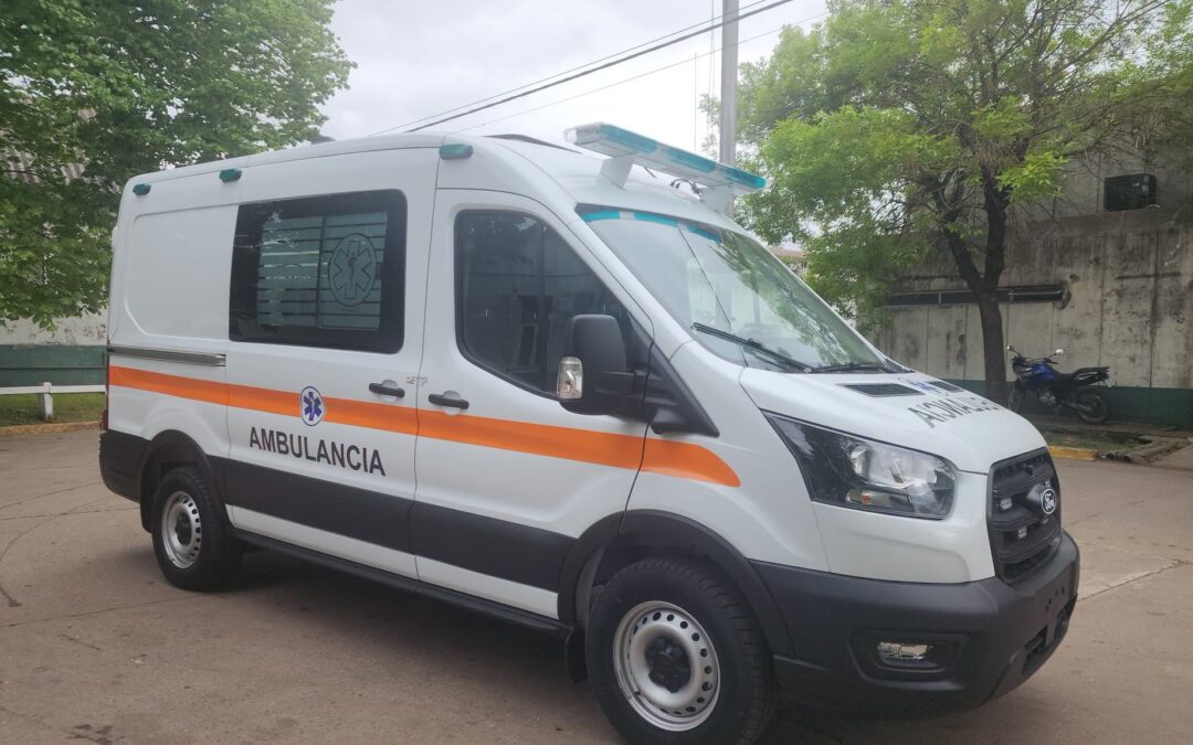 Llegó la nueva ambulancia adquirida por el Municipio a través de la Tasa de Salud