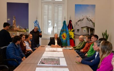 Golía y su equipo técnico presentaron proyectos de Obras Hidráulicas